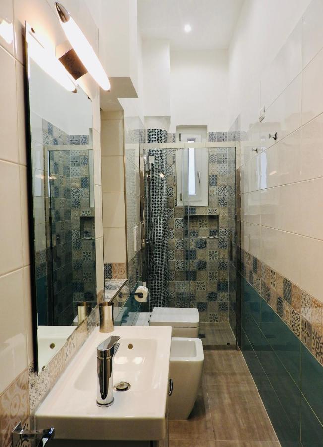 Napoli Centrale Suite エクステリア 写真
