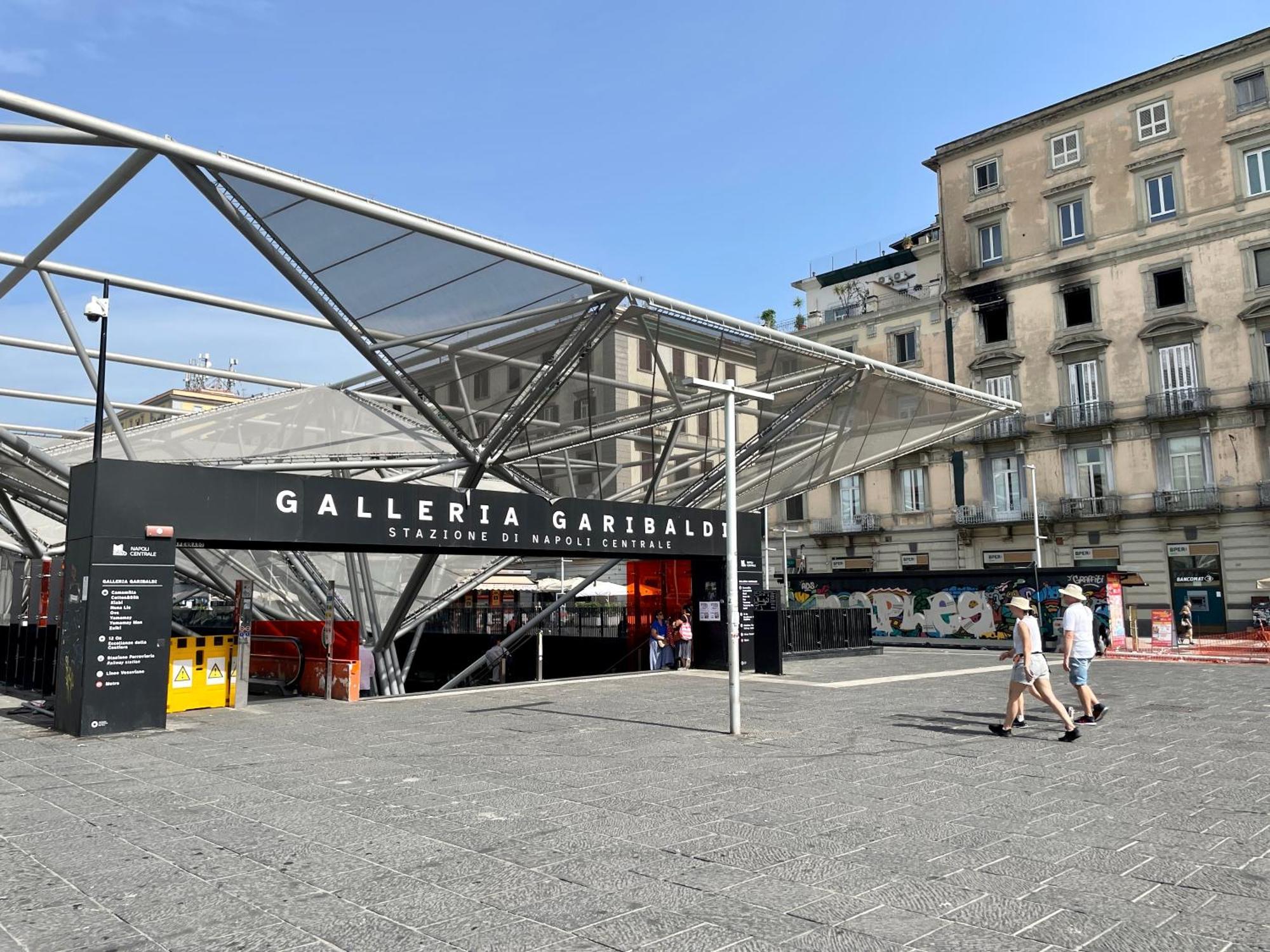 Napoli Centrale Suite エクステリア 写真