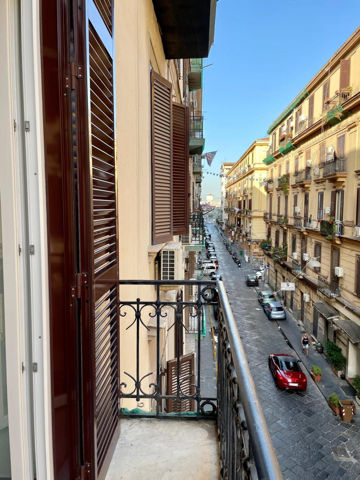 Napoli Centrale Suite エクステリア 写真