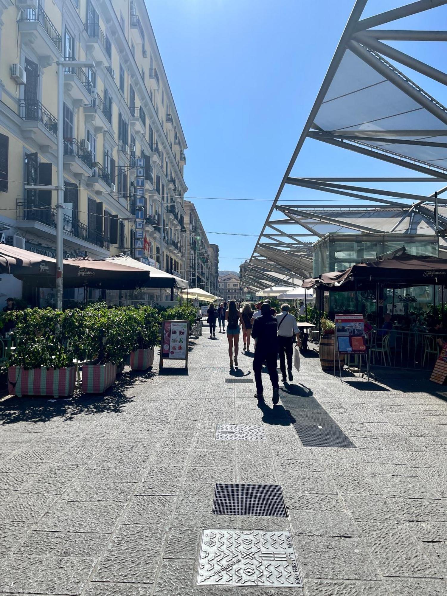 Napoli Centrale Suite エクステリア 写真